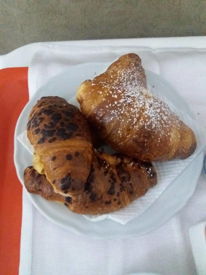 图阿住宿加早餐公寓 那不勒斯 外观 照片